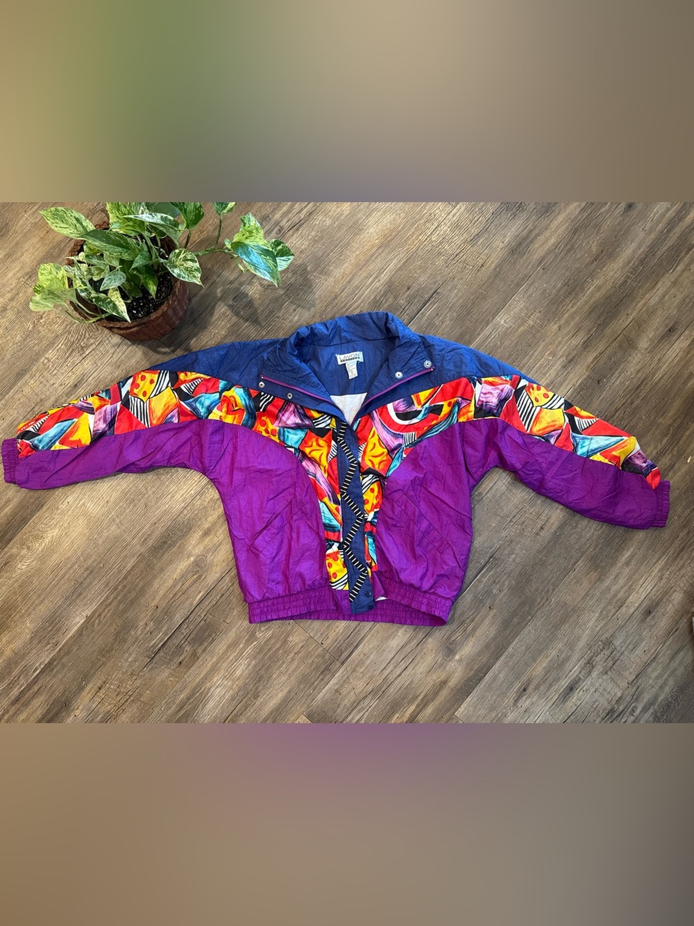 Vintage Lavon 80's Windbreaker Purple Funky Print Sz Lg EUC